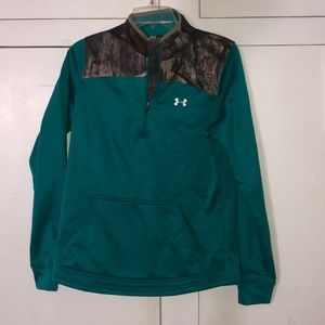 Underarmor pullover